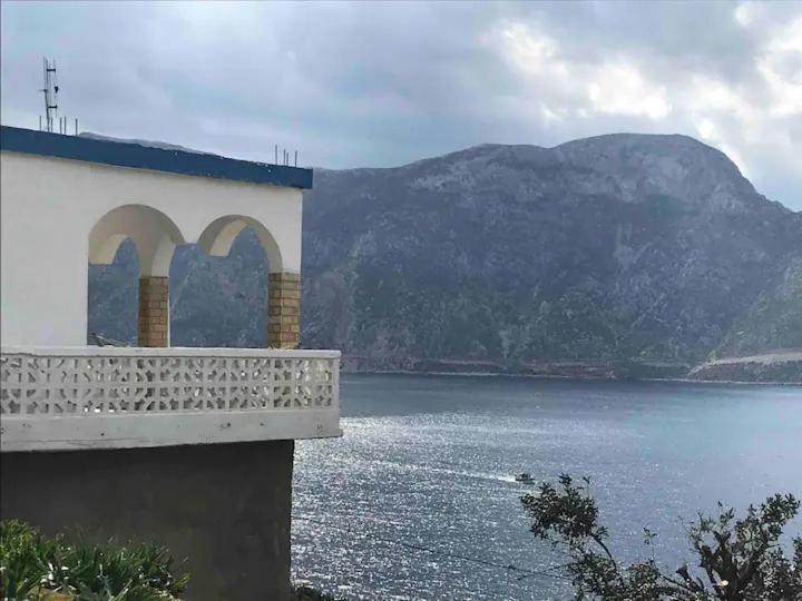 Villa Konstantina Skaliá エクステリア 写真
